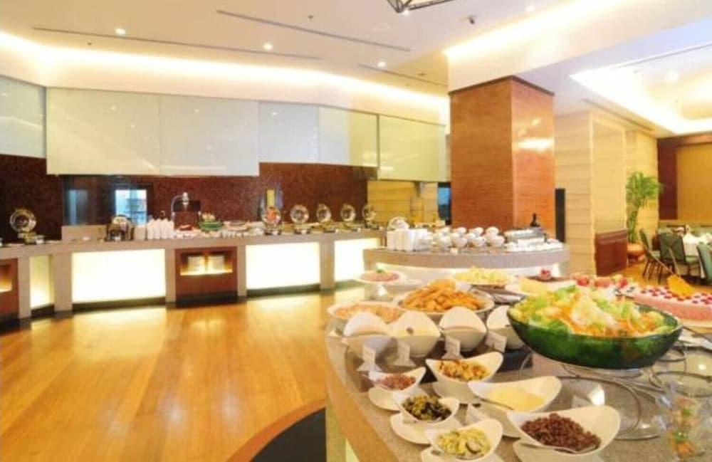 Hotel Eastwood Richmonde Manila Pasig City